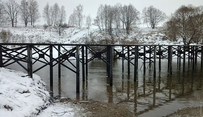 Свайные мосты: надежное решение для преодоления водных преград в Березниках от 56849 руб